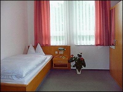 Gasthaus & Pension Zum Hirsch Gehlberg Zewnętrze zdjęcie